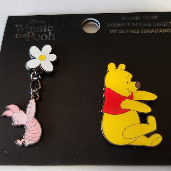 Loungefly Disney Winnie The Pooh Pin Set Pooh & Piglet 2 Enamel Pins 2024 New - Picture 2 of 3